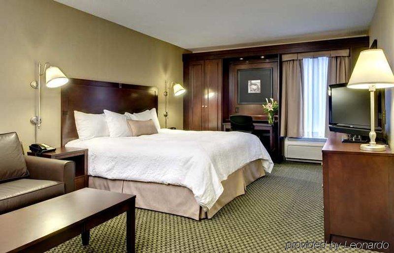 Hampton Inn & Suites Lincolnshire Ruang foto
